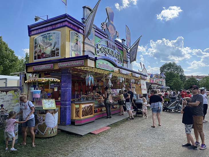 Berti's Schokoladen Fabrik beim Volksfest Vaterstetten (©Foto: Martin Schmitz)